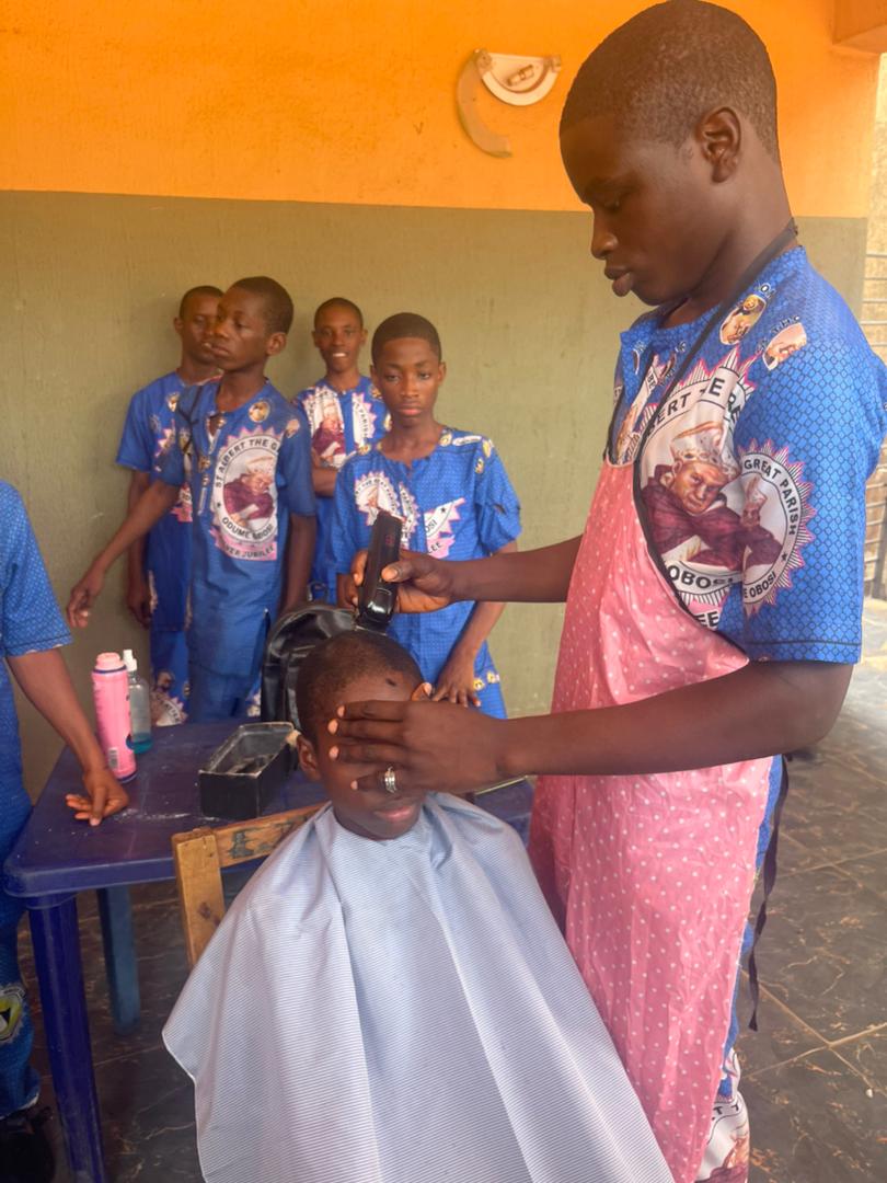barbing club